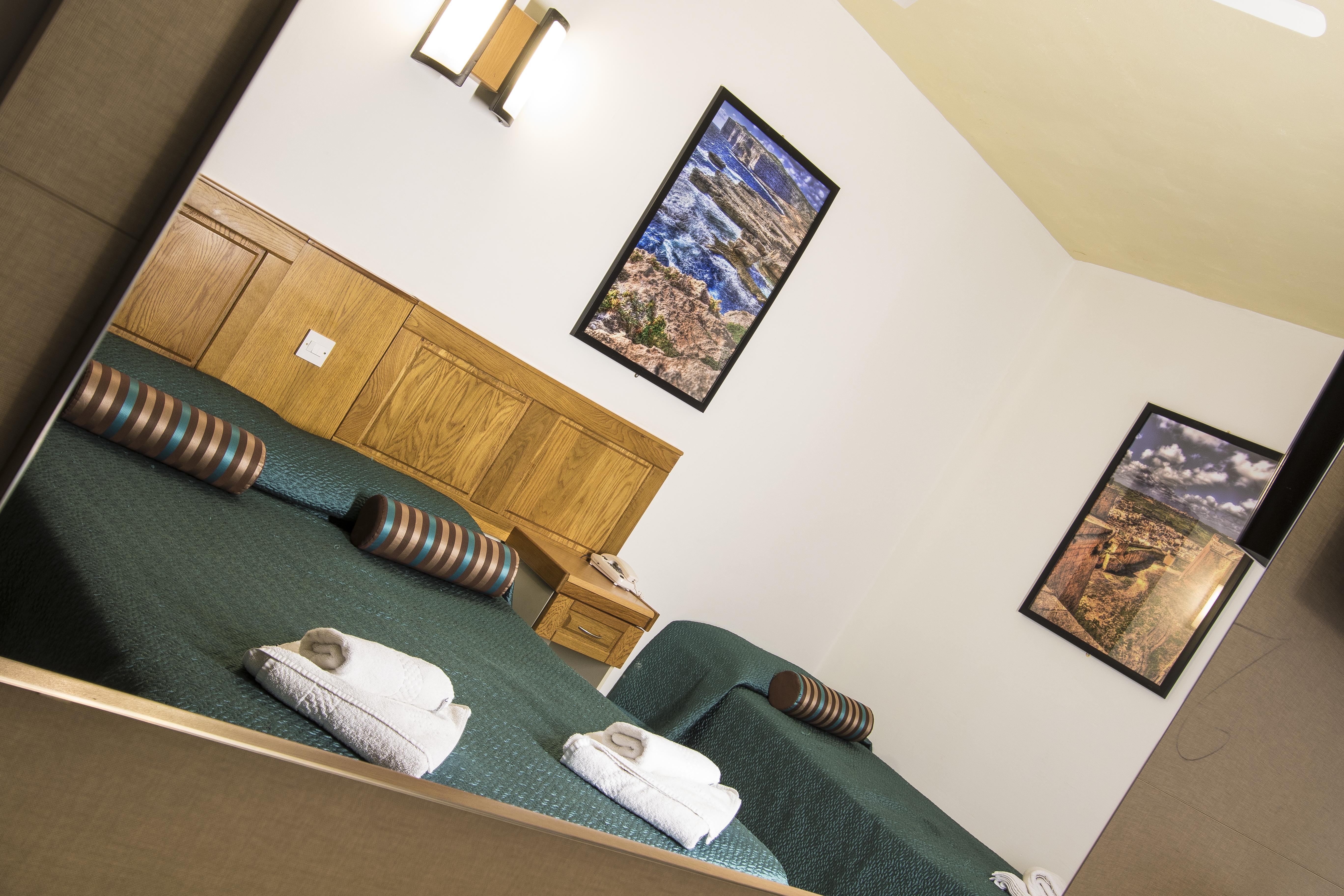 Canifor Hotel St. Paul's Bay Esterno foto