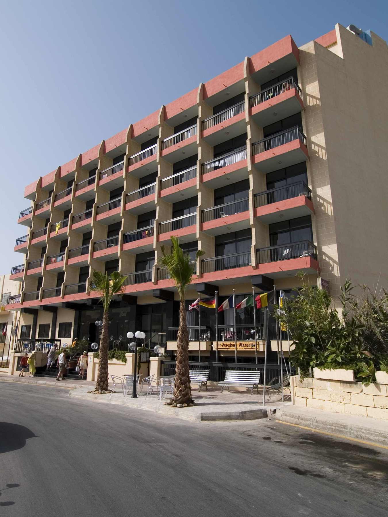 Canifor Hotel St. Paul's Bay Esterno foto