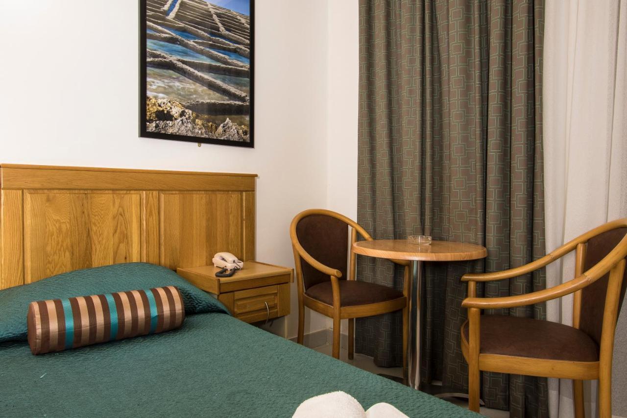 Canifor Hotel St. Paul's Bay Esterno foto